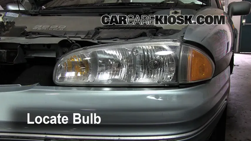 1997 Pontiac Bonneville SE 3.8L V6 Luces Luz de carretera (reemplazar foco) 